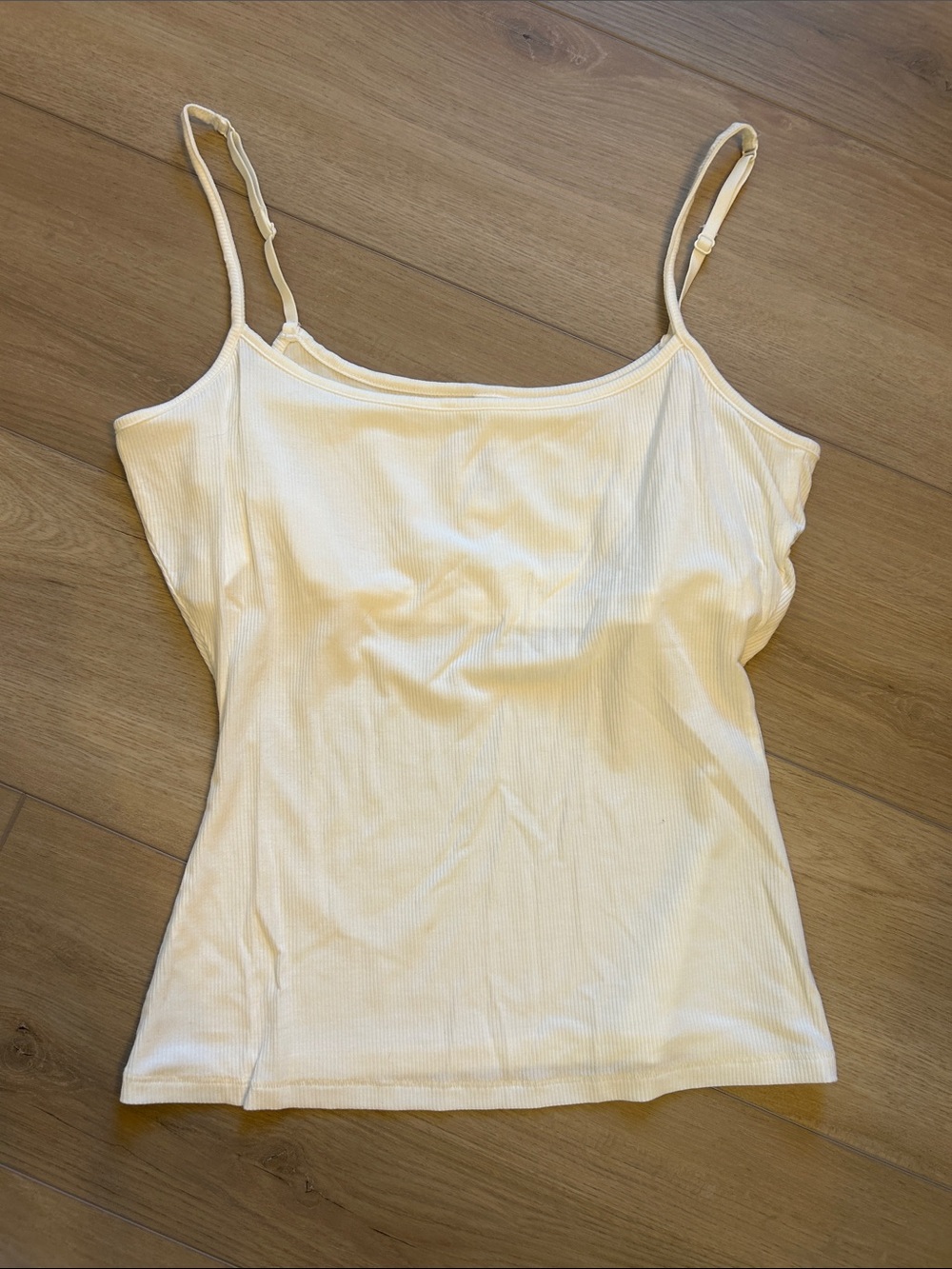 Women’s White Ribbed Cami Tank Top w/ Shelf Bra
